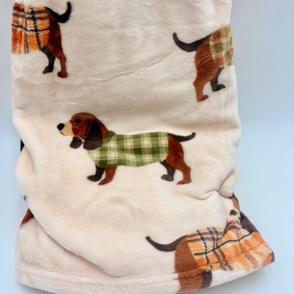 Harvest Falls Velvet Soft Throw Blanket Dachshund Dog Plaid Sweater 60x70 Fall